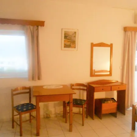Fani Aparthotel *